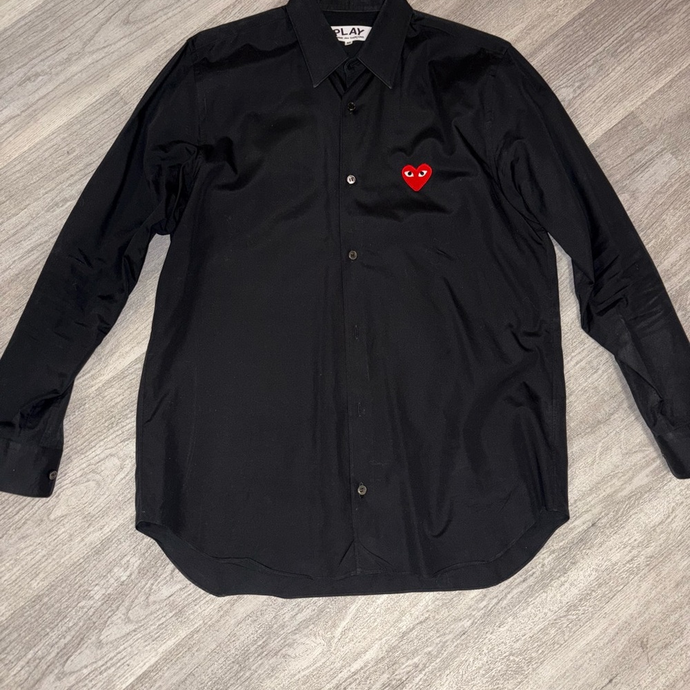 Comme des Garcons PLAY Black Shirt with Red Heart Emblem